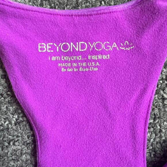 Beyond Yoga Heathered Magenta Racerback Tank - Picture 4 of 9